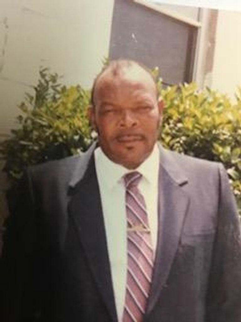 Deacon Arthur Woods, Jr. Profile Photo