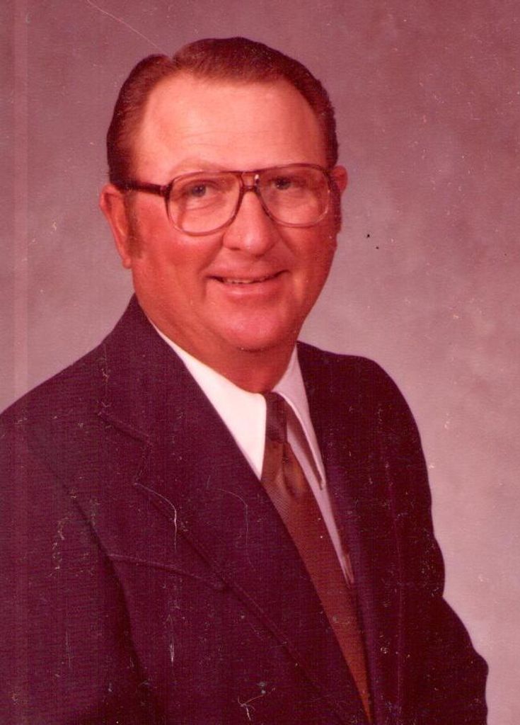 Terry  M Edwards