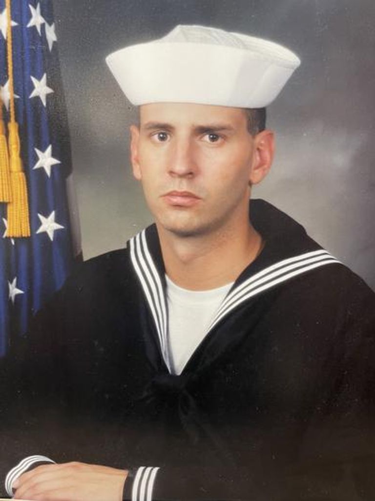 Lee Morris Riebel Profile Photo