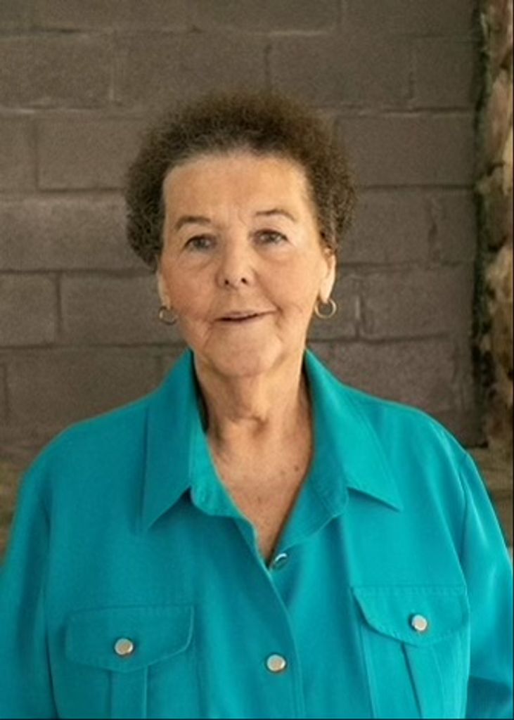 Vivian Juanita Capps