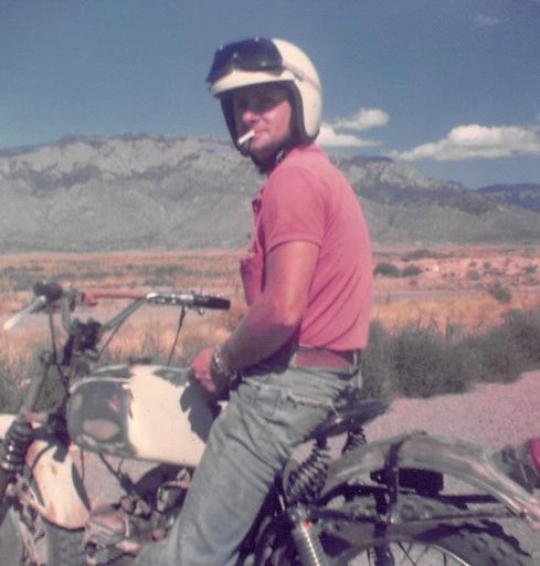 Dale Eugene Bobb photo gallery thumbnail 5 of 55