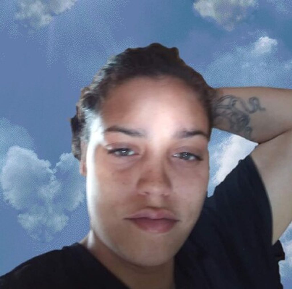 Sara Elizabeth Powell Profile Photo