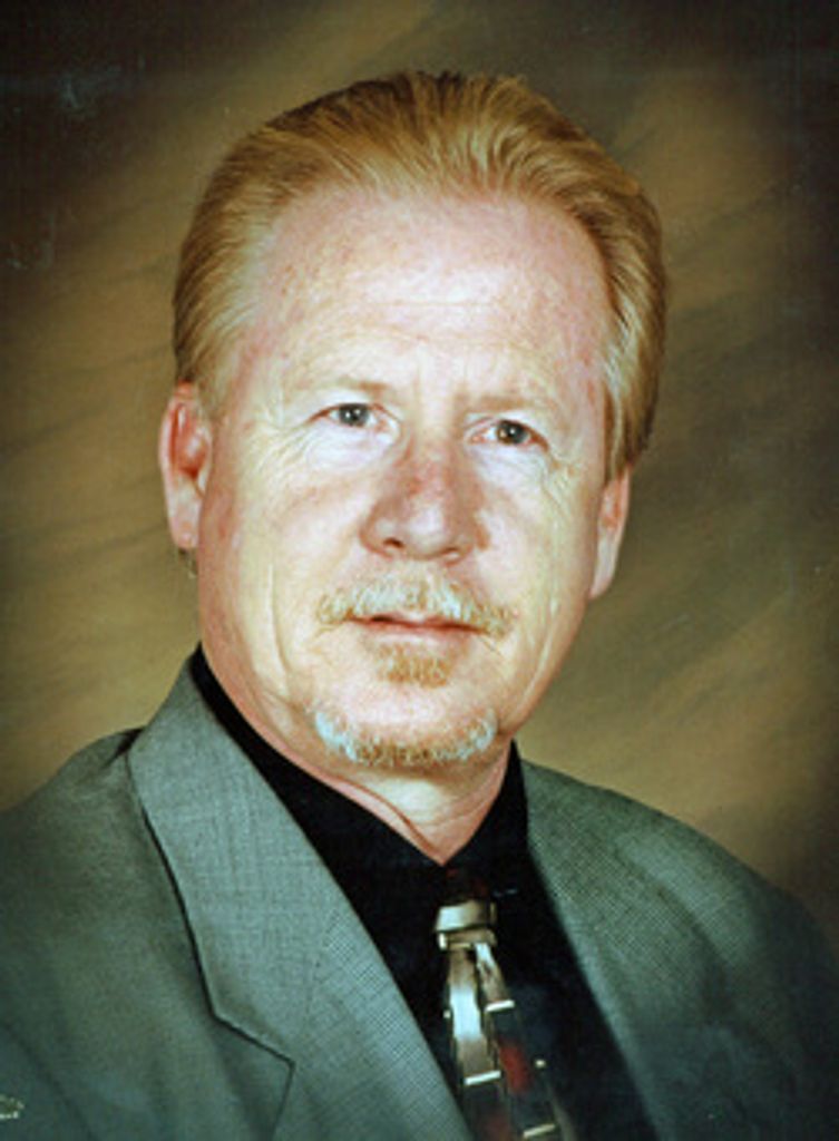 Roger Fender Profile Photo