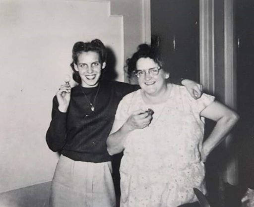 Virginia Weyh photo gallery thumbnail 7 of 99