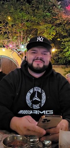 Rafael Heredia Jr photo gallery thumbnail 15 of 19