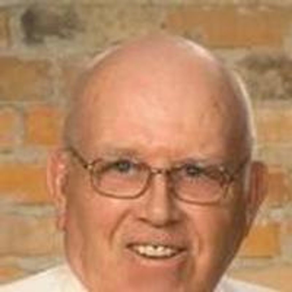 Dennis Tinker