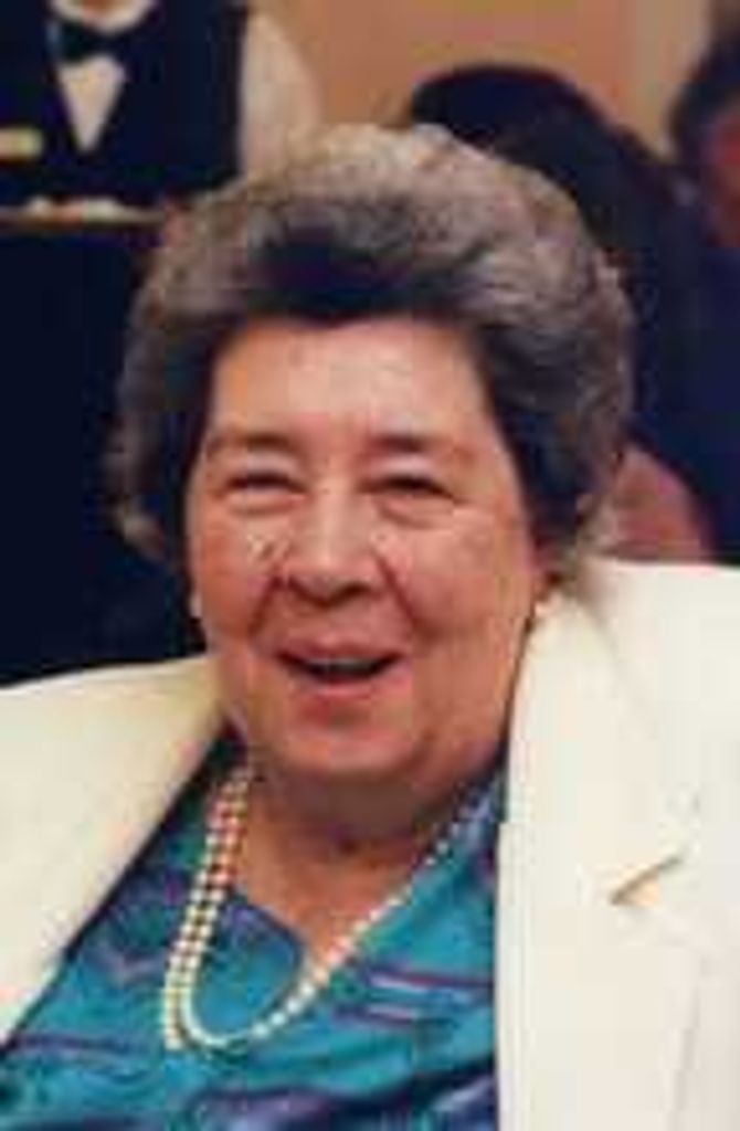 Doris M. Henning (Gist)