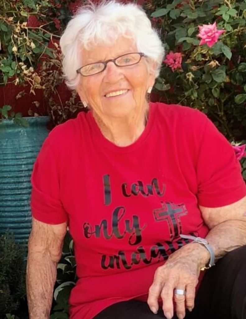 Esther Irion Profile Photo