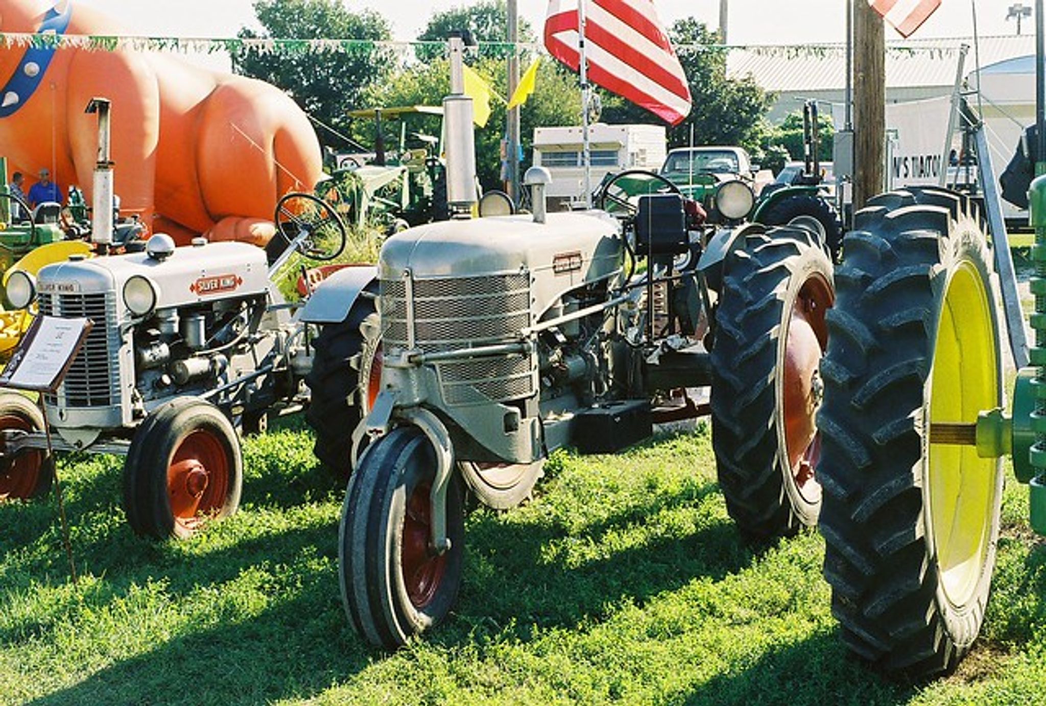 Cover photo for Marlin R. Carter's Obituary