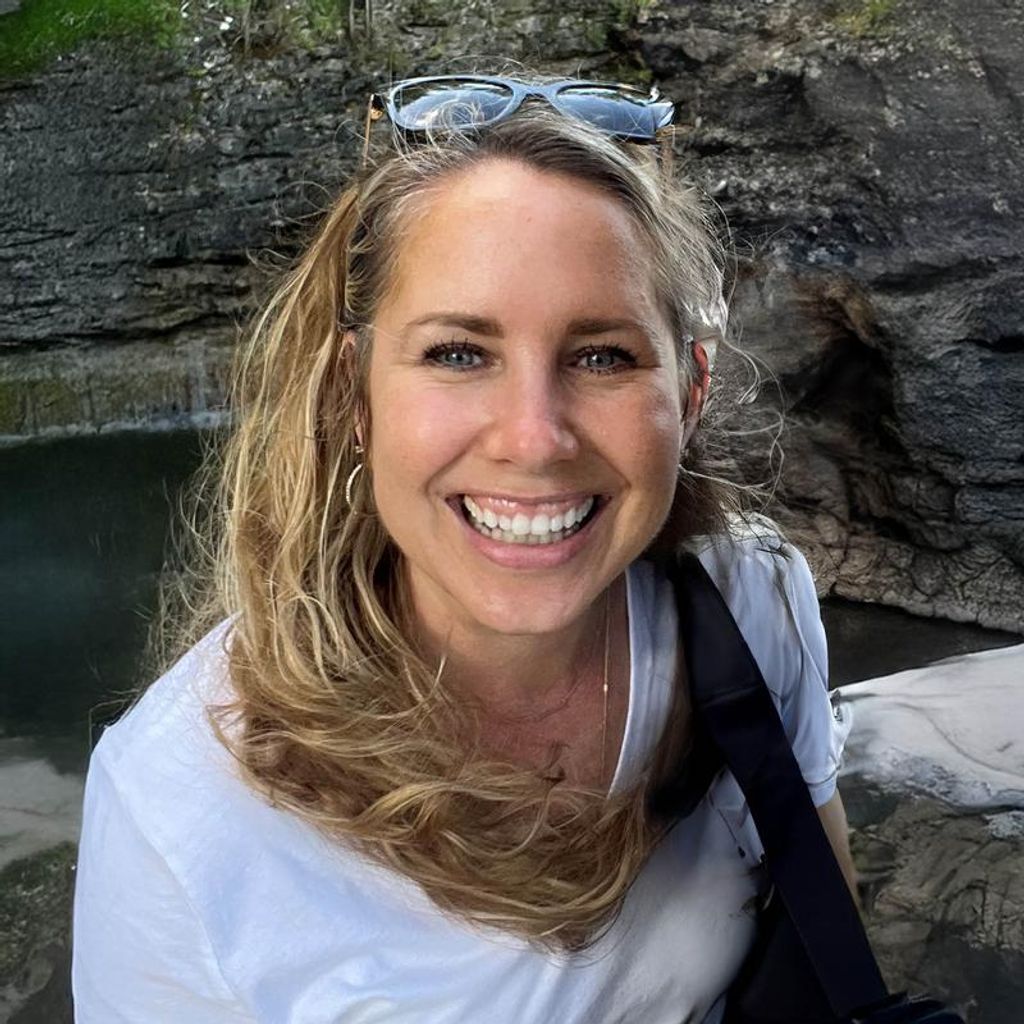 Brooke Elaine Mathews