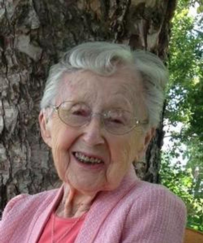 Anne Dickson Profile Photo