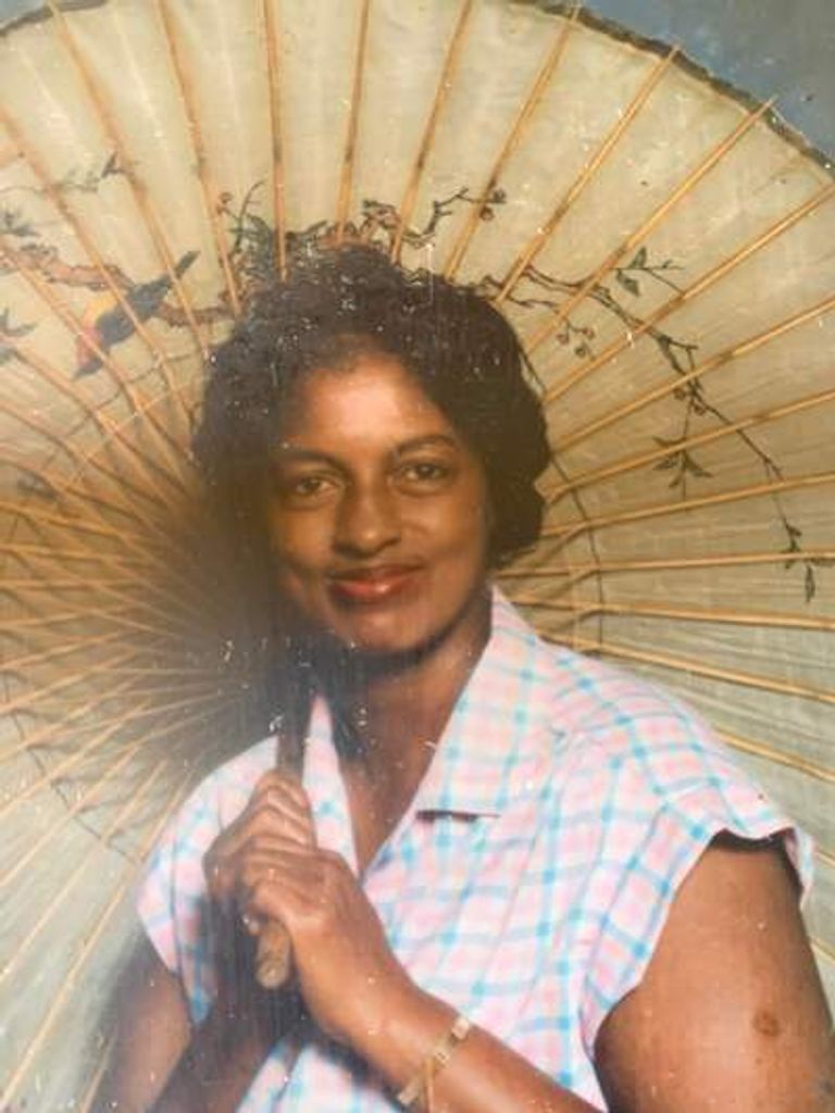 Johnnie Lee Moore Profile Photo