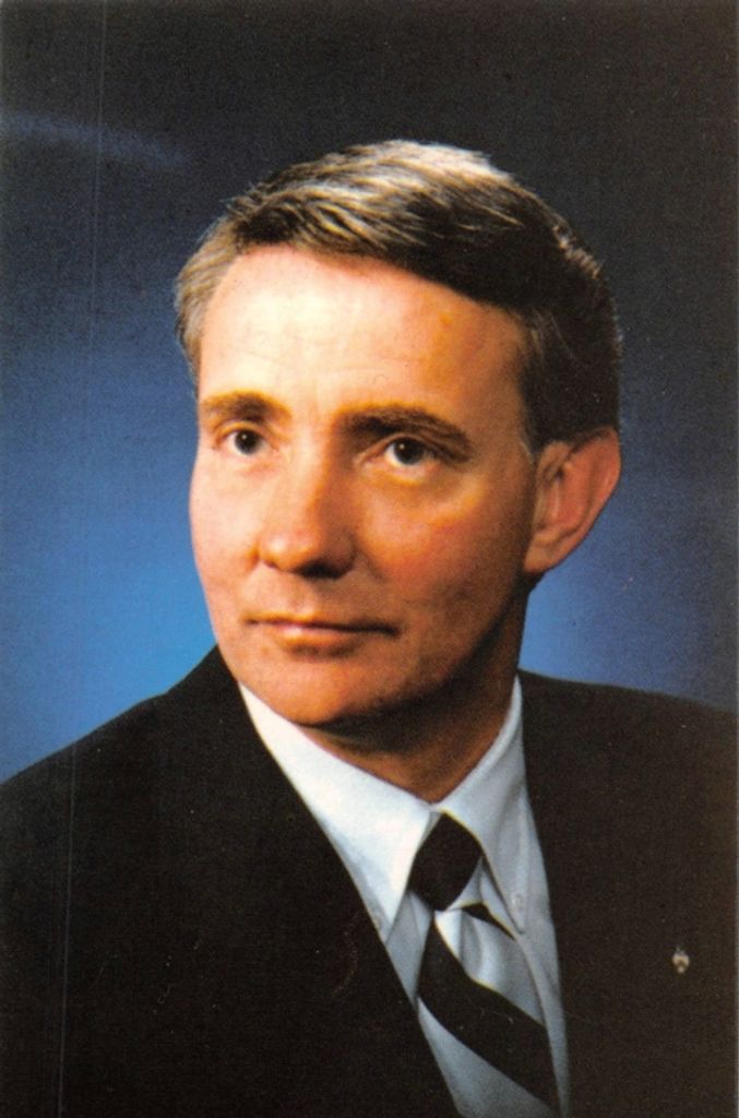 Dr. David Roy Hughes, Dc