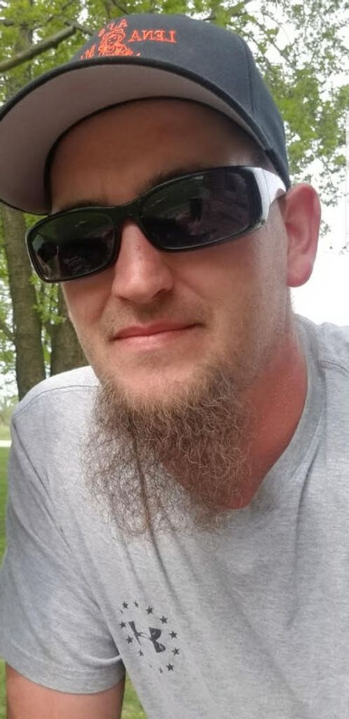 Benjamen Dean Strohecker Profile Photo