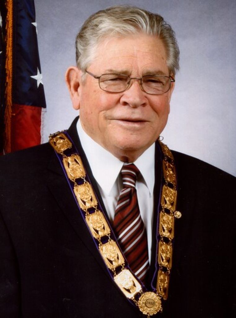 Gene Cross Profile Photo