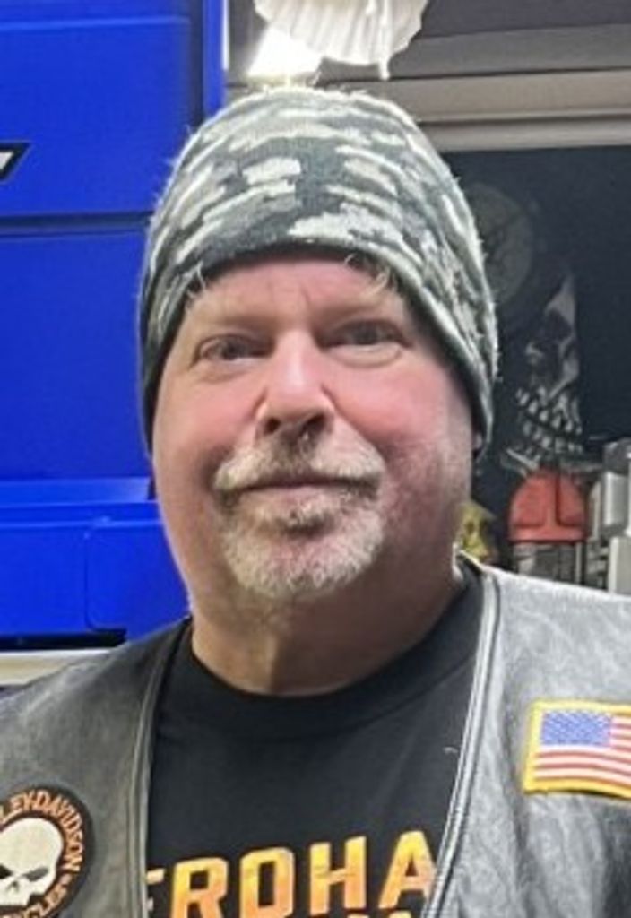 Robert "Bob" Dewey Bunton