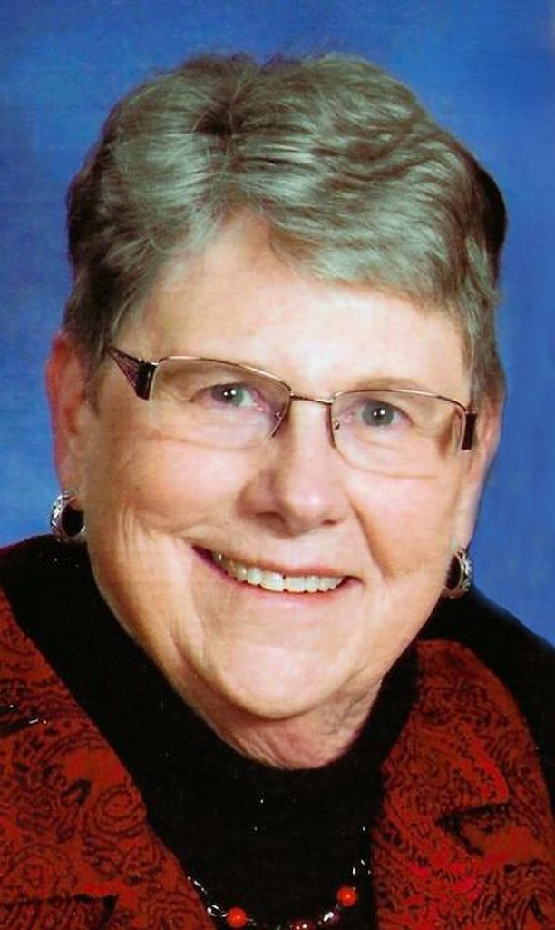 Kay Louise Hamilton Profile Photo