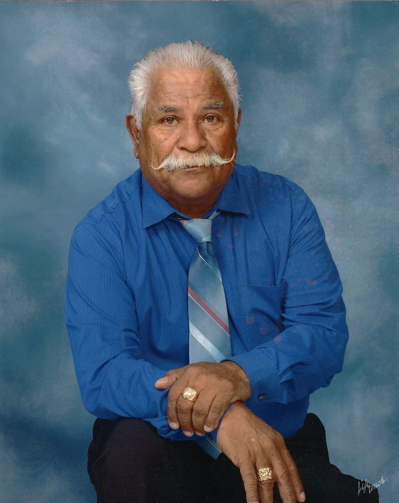 Reyes Ray Herrera