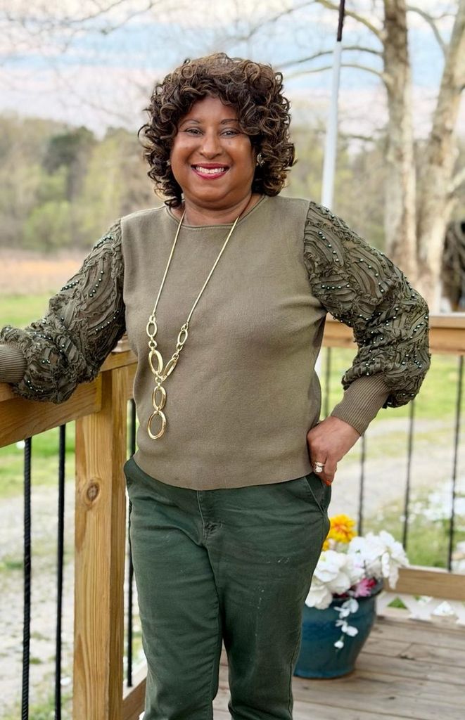 Mrs. Edna Jean Russell