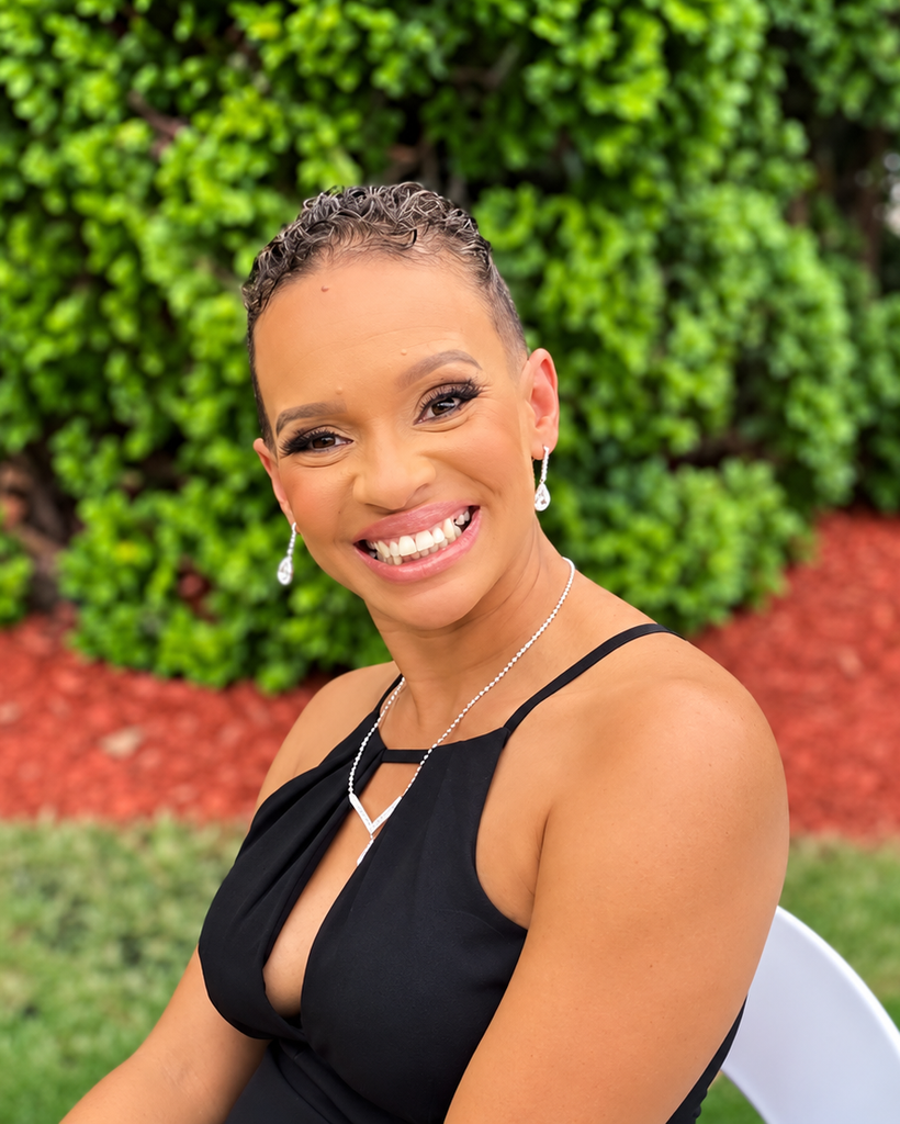 Sonja Dixon
