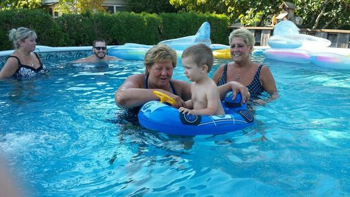 Christine Smith photo gallery thumbnail 42 of 84