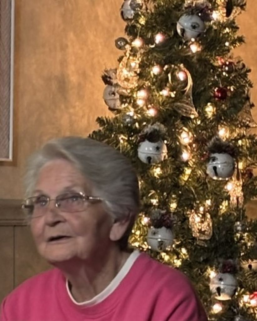 Carolyn Tippett Hixon Profile Photo