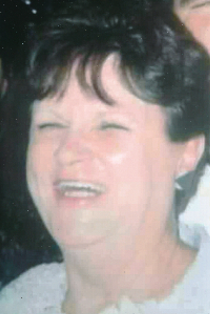 Carol L. (Blomquist) Paiva