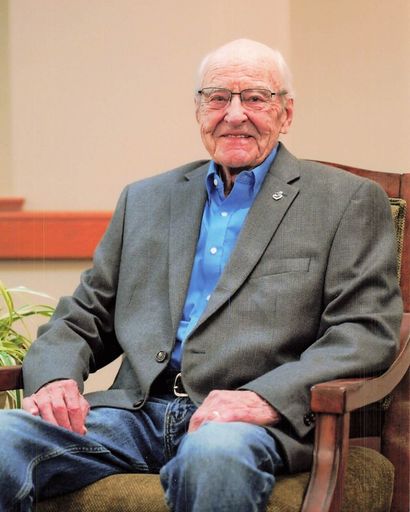 Vernon J Spitzer's obituary image