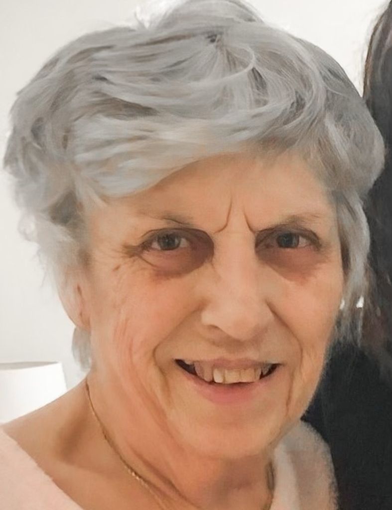 Eulonda Loy  Smyth