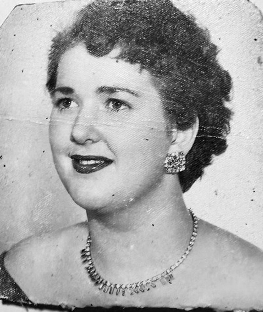 Dorothy Jean Bernhardt Profile Photo