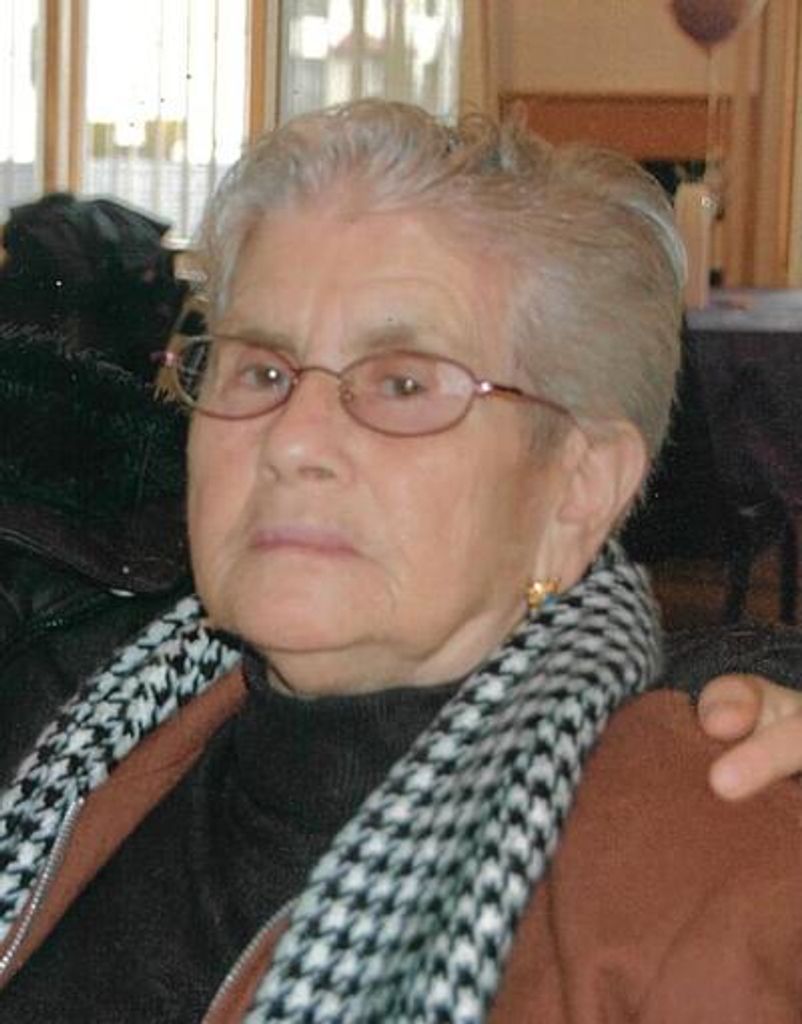 Maria Farias Profile Photo