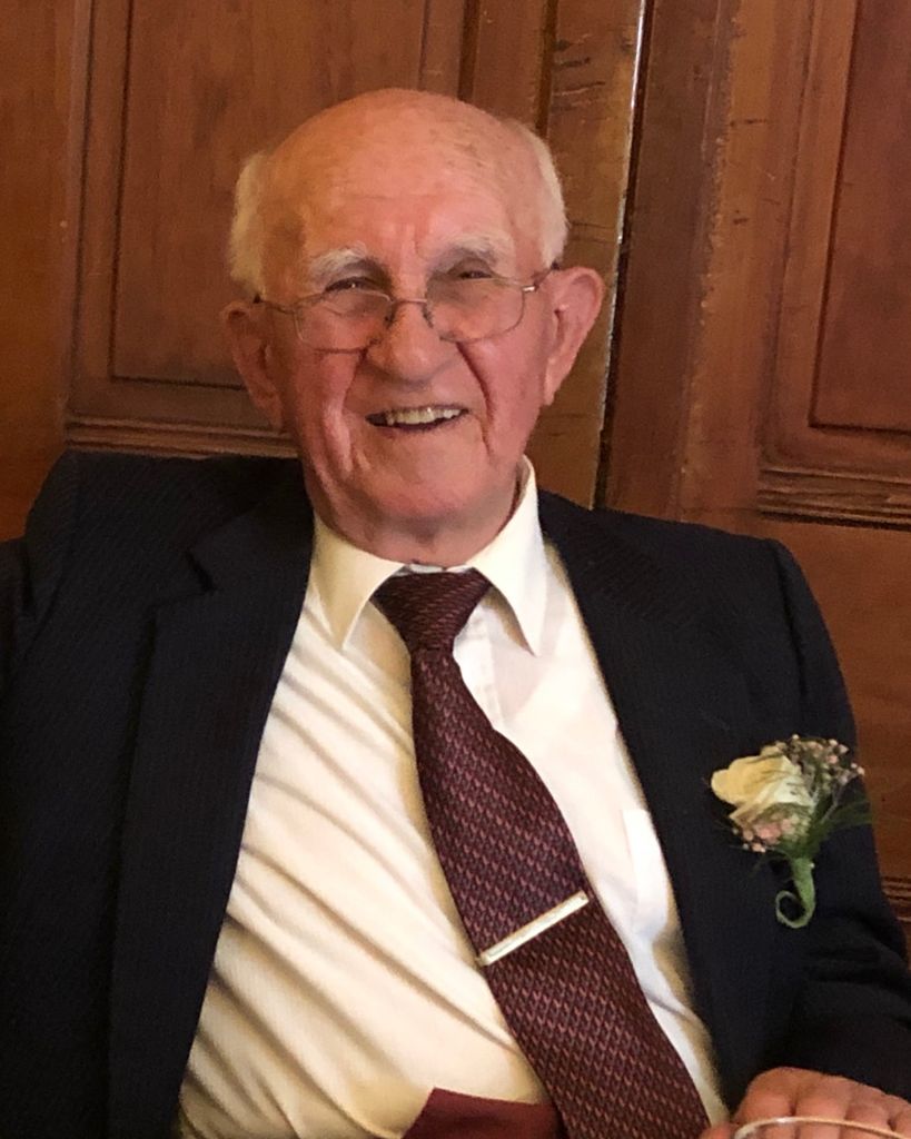 Hugo Molzahn Profile Photo