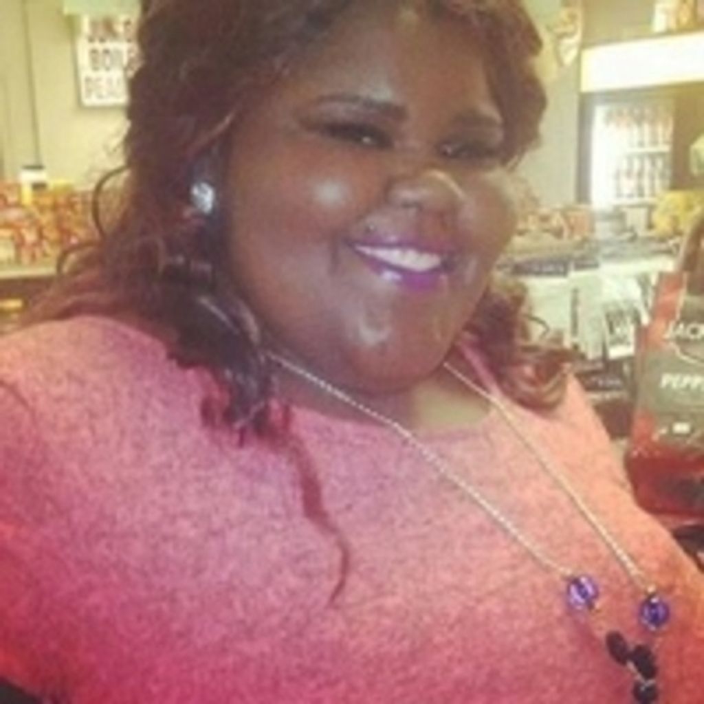 Ms. Yolonda Metesil