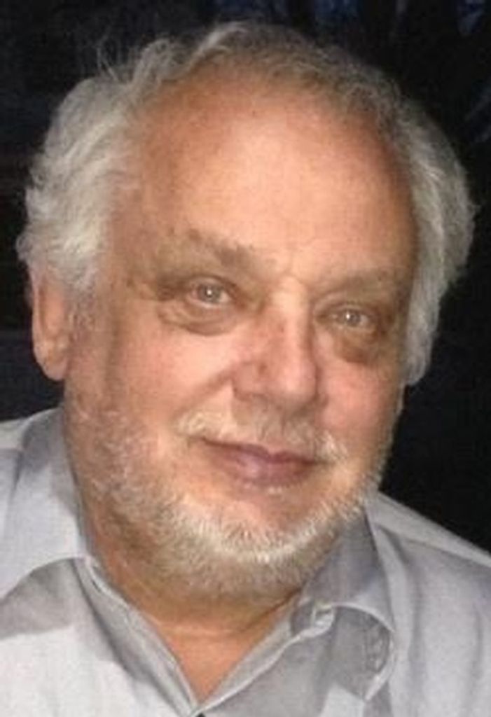 Stanley Nichols