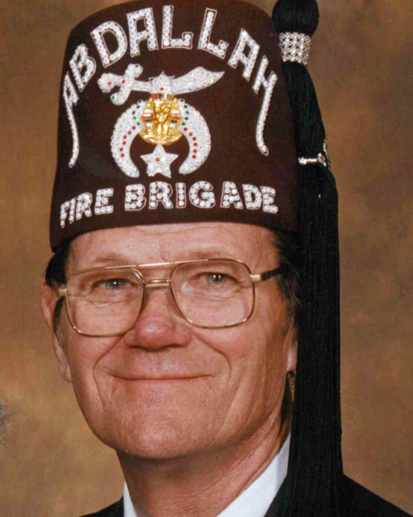 Irvin Sheldon Reynolds Profile Photo