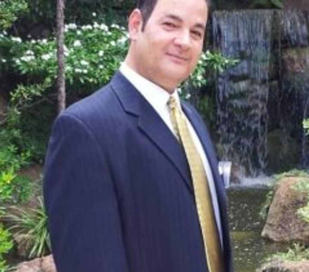 Dennis Carrasquillo Profile Photo