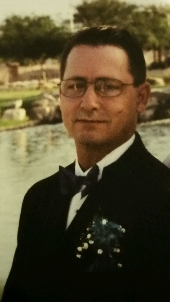Michael David Mills