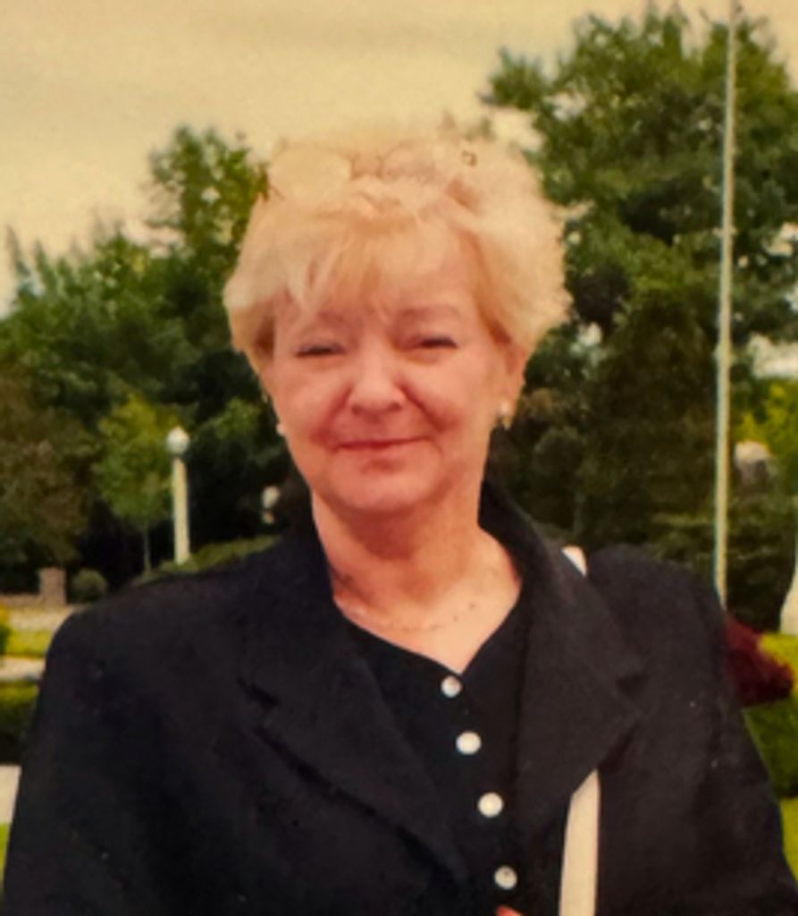 Joyce Bova