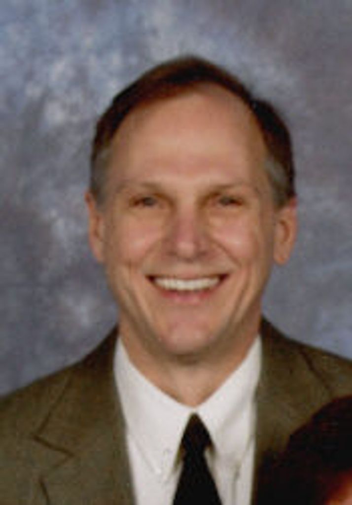 Thomas Ralph Lockhart Profile Photo