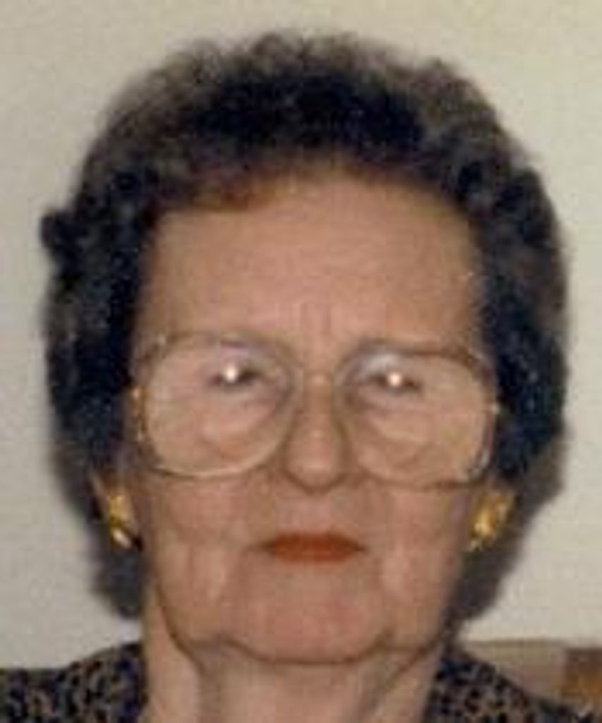 Thelma P Bianchi