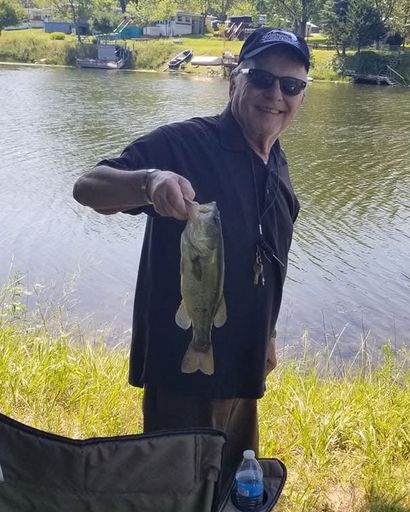 Robert J Kachlik Profile Photo