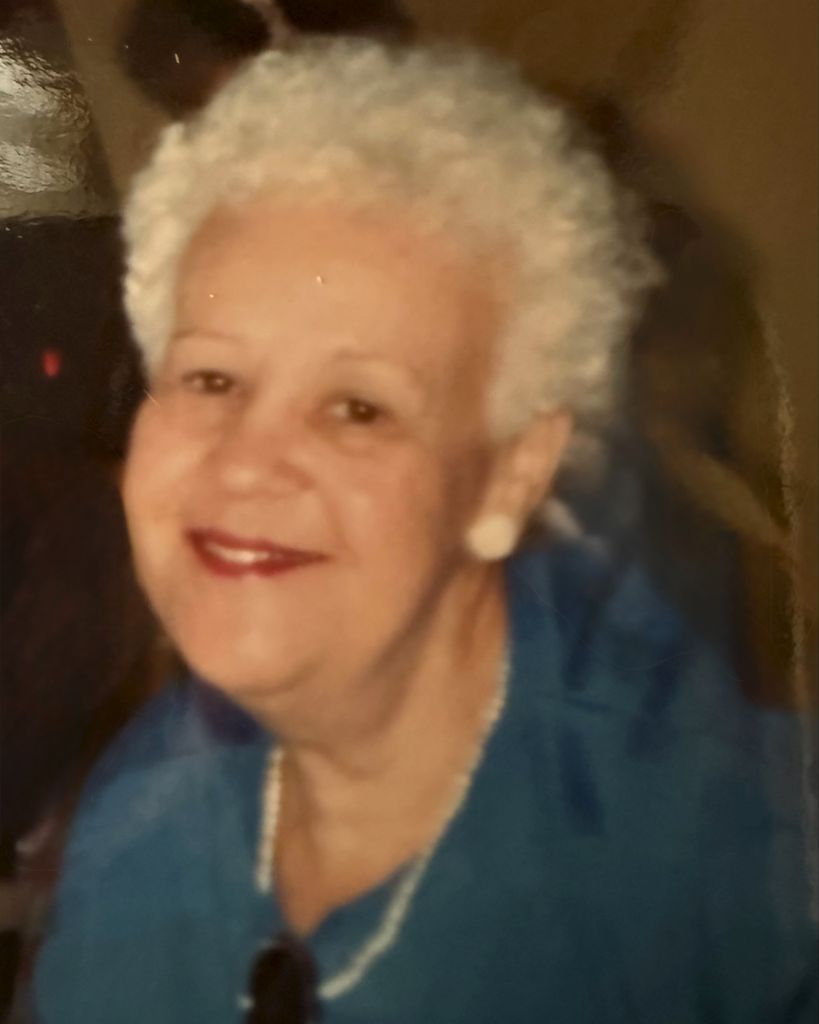 Anne Teresa Deflorio