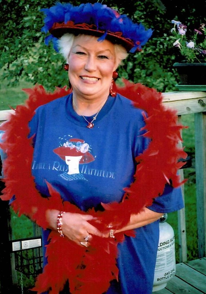 Mary Lou Carlyle Carstensen Profile Photo