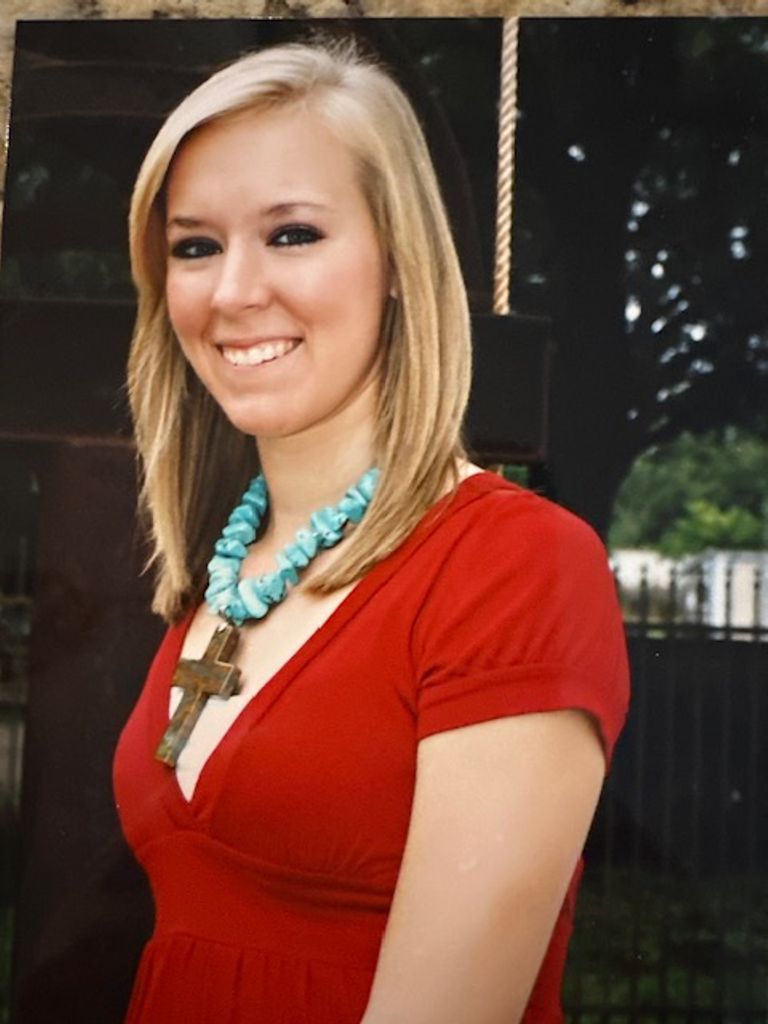 Leslie Leann Smith Profile Photo