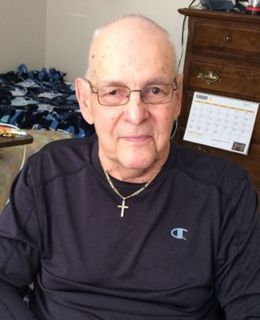 Charlie "Chuck" Roberts Profile Photo