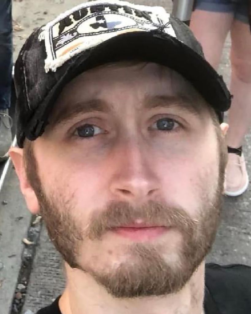 Zachary James Chantrenne Profile Photo