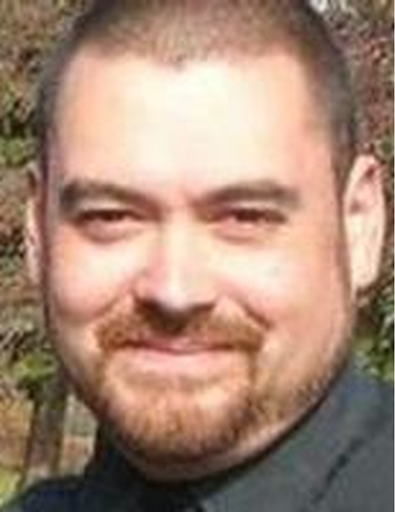 Matthew  Paul M