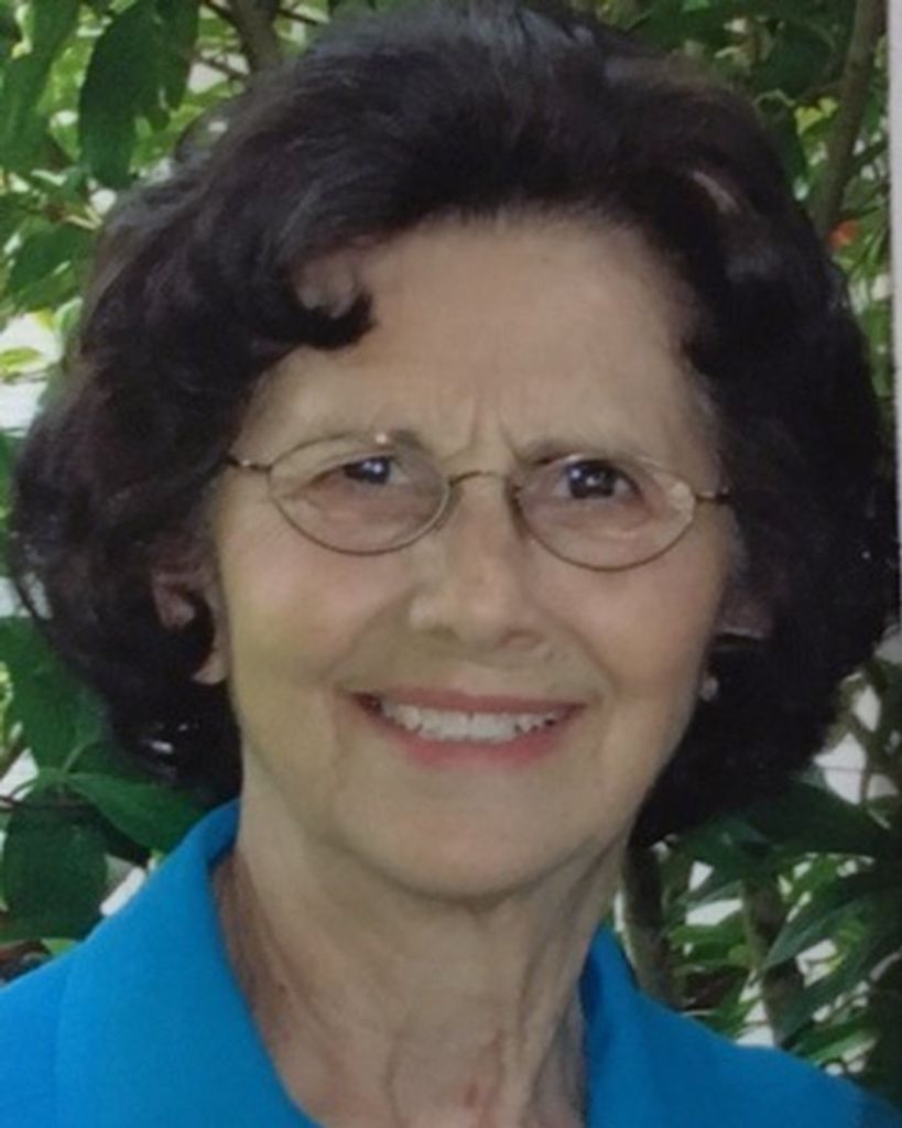 Lucinda (Gracia)  Alvarado