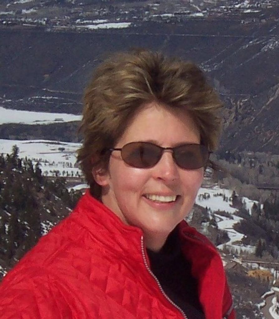 Nancy Hopper Muiter Profile Photo