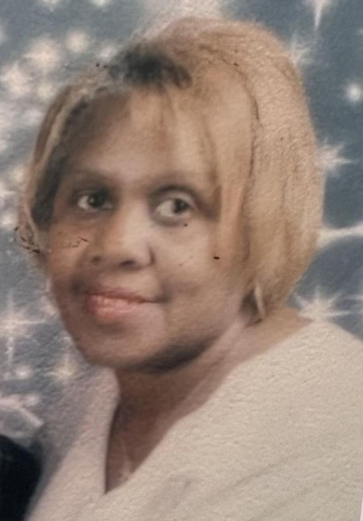 Loretta Bell Profile Photo